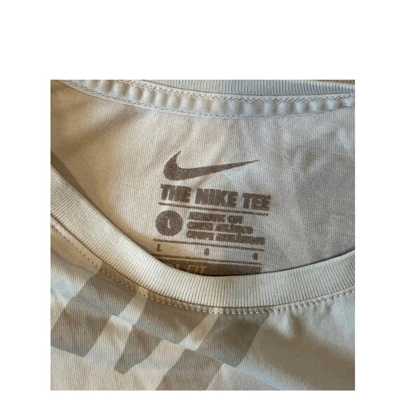 The Nike Tee Kevin Durant Dri-Fit White Mens L - Picture 4 of 4
